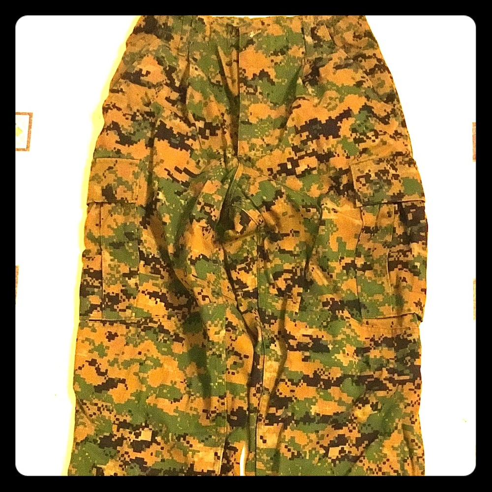 Military pants